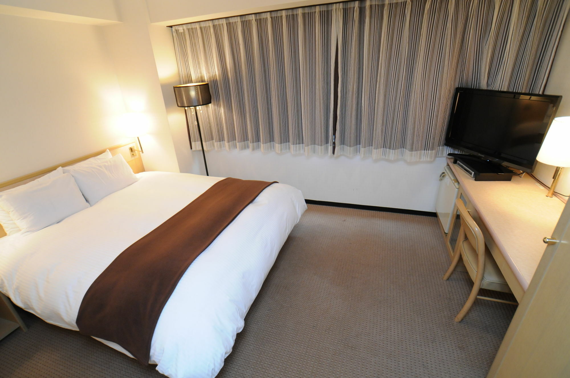 Oita Regal Hotel Екстериор снимка