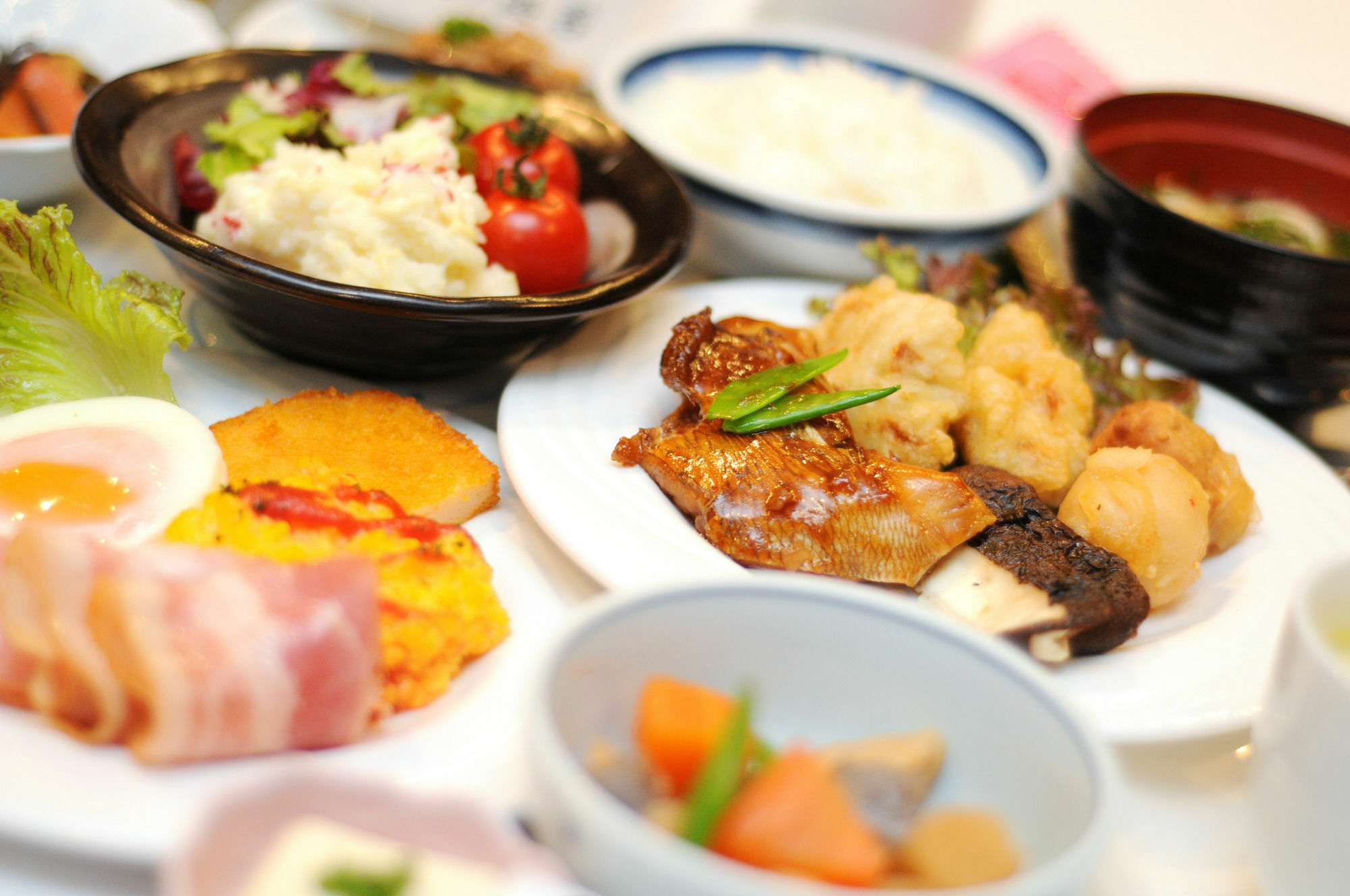 Oita Regal Hotel Екстериор снимка